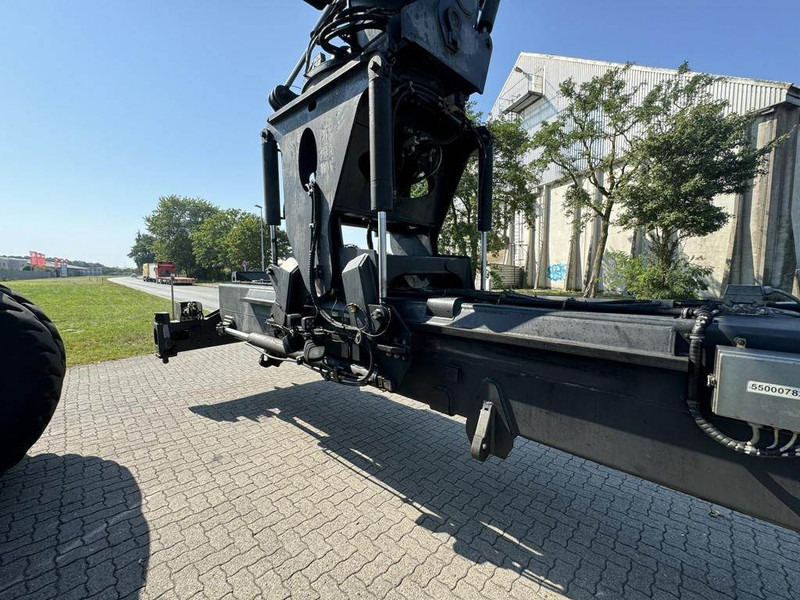 Reach stacker Linde C4234TL: photos 8 Reach stacker Linde C4234TL: photos 8