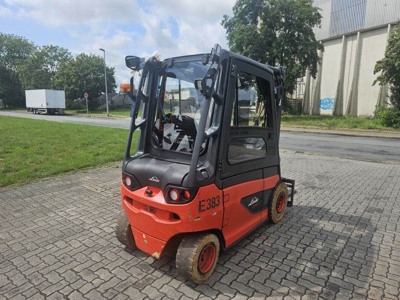 Linde E25-01 UVV - Chariot élévateur électrique: photos 4 Linde E25-01 UVV - Chariot élévateur électrique: photos 4