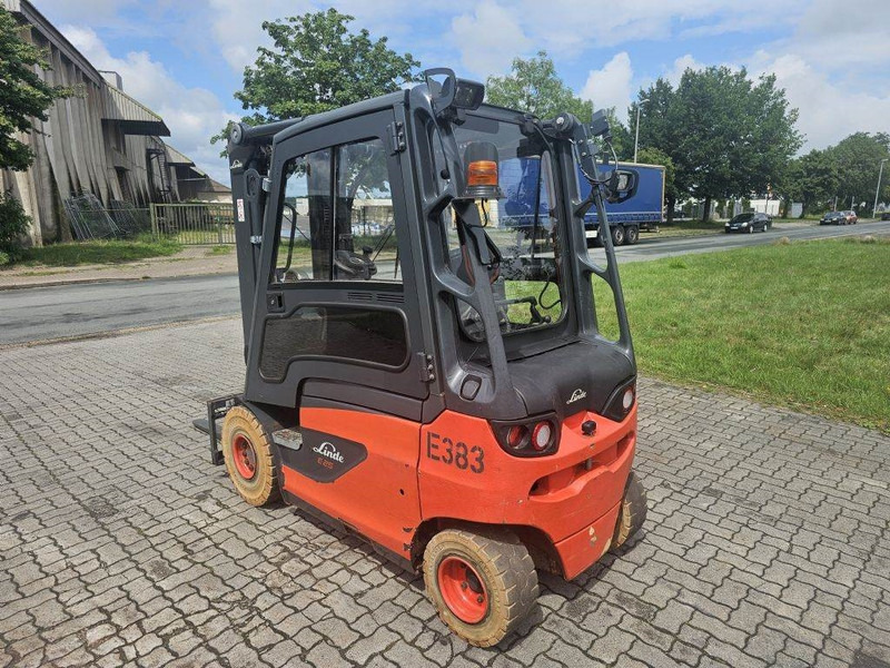 Linde E25-01 UVV - Chariot élévateur électrique: photos 5 Linde E25-01 UVV - Chariot élévateur électrique: photos 5