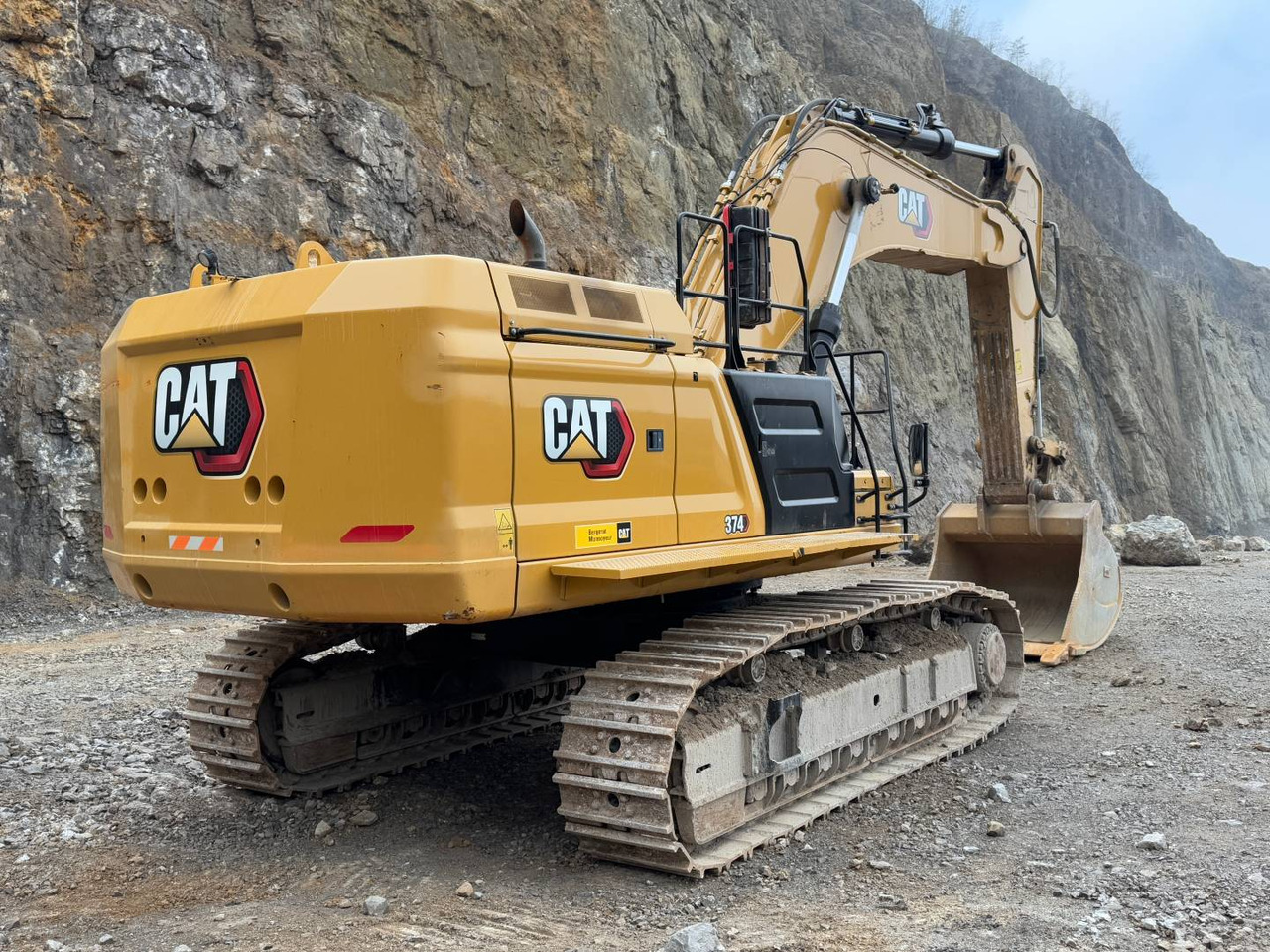 CAT 374-07 - Pelle sur chenille: photos 3 CAT 374-07 - Pelle sur chenille: photos 3