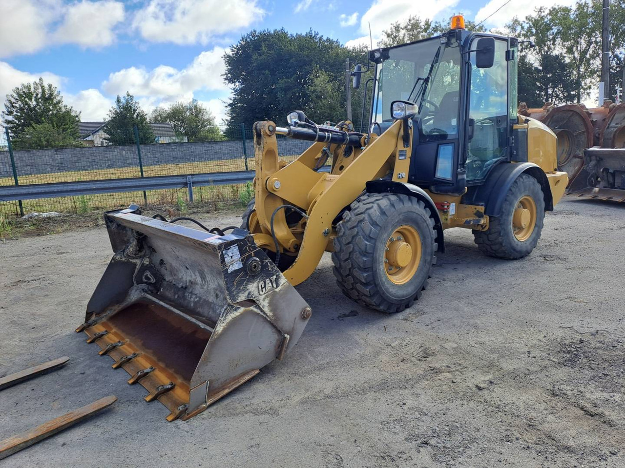 CAT 906M - Chargeuse sur pneus: photos 4 CAT 906M - Chargeuse sur pneus: photos 4