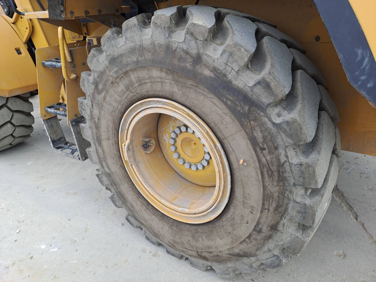 Chargeuse sur pneus CAT 926M: photos 20
