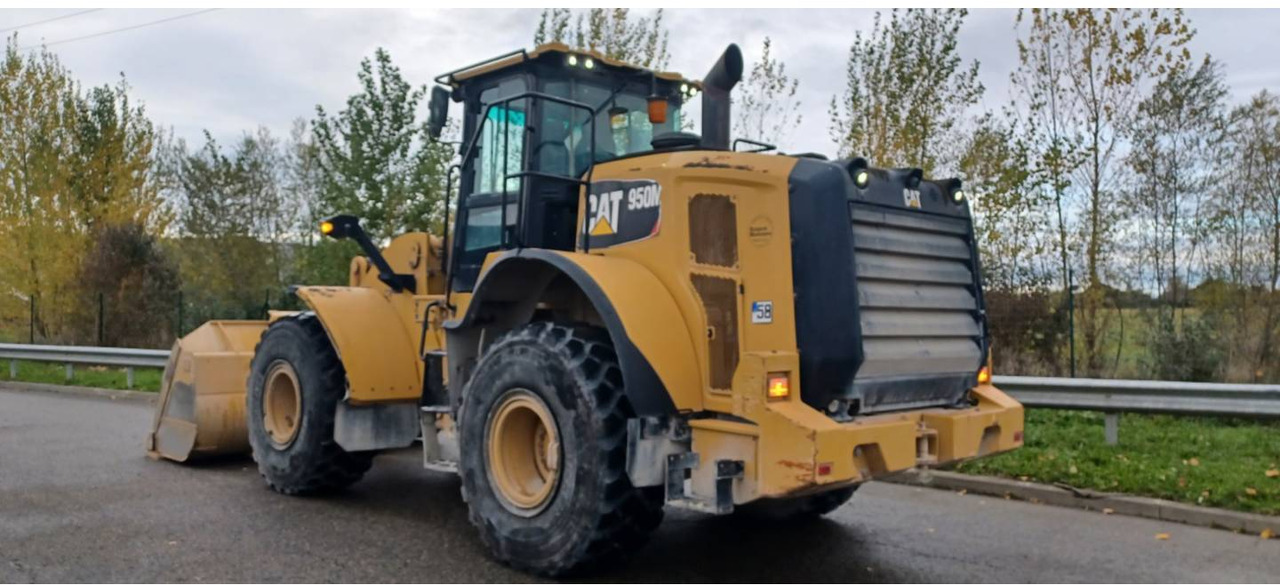 CAT 950M - Chargeuse sur pneus: photos 4 CAT 950M - Chargeuse sur pneus: photos 4