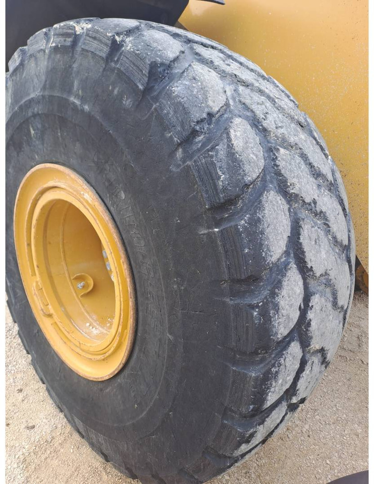 CAT 972M XE - Chargeuse sur pneus: photos 3 CAT 972M XE - Chargeuse sur pneus: photos 3