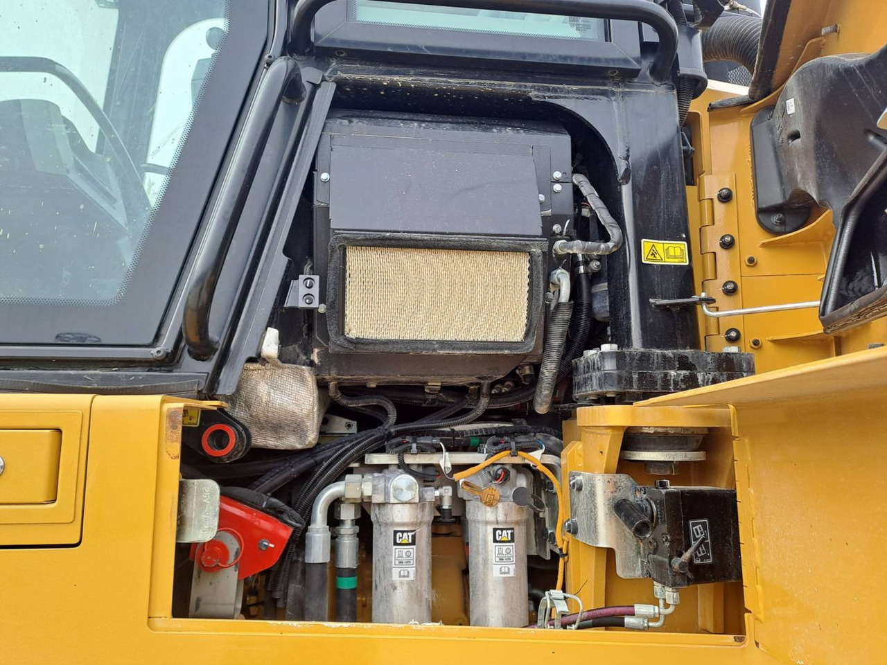 Chargeuse sur chenilles CAT 973K: photos 17