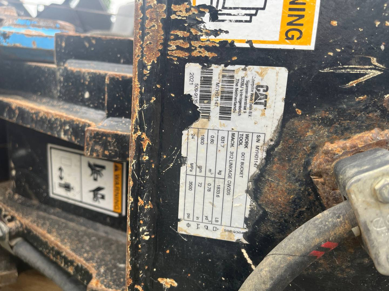 CAT CW20S/1800MM/0.6M3 - Godet pour pelle: photos 2 CAT CW20S/1800MM/0.6M3 - Godet pour pelle: photos 2