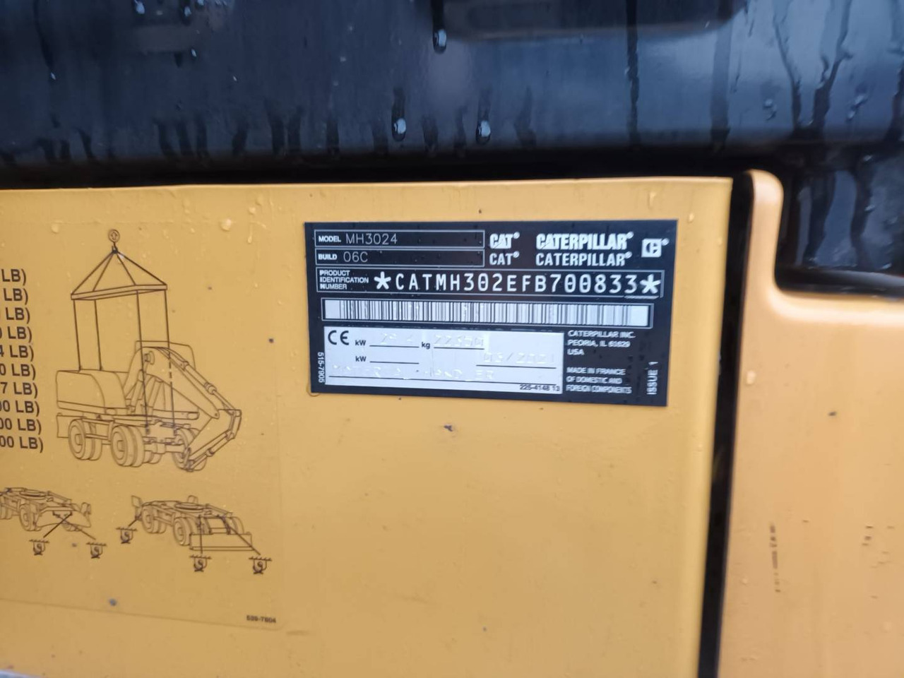 Pelle sur pneus CAT MH3024-1: photos 10