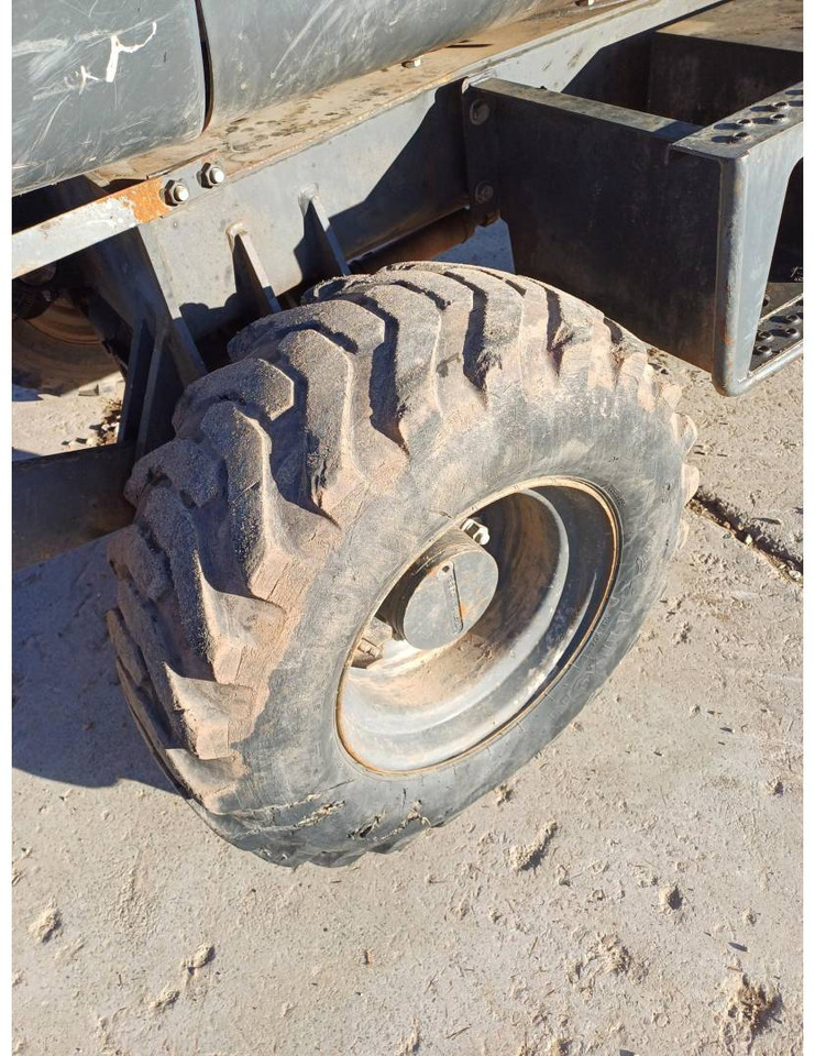 Pelle sur pneus DOOSAN INFRACORE AMERICA CORP. DX57W-7: photos 17