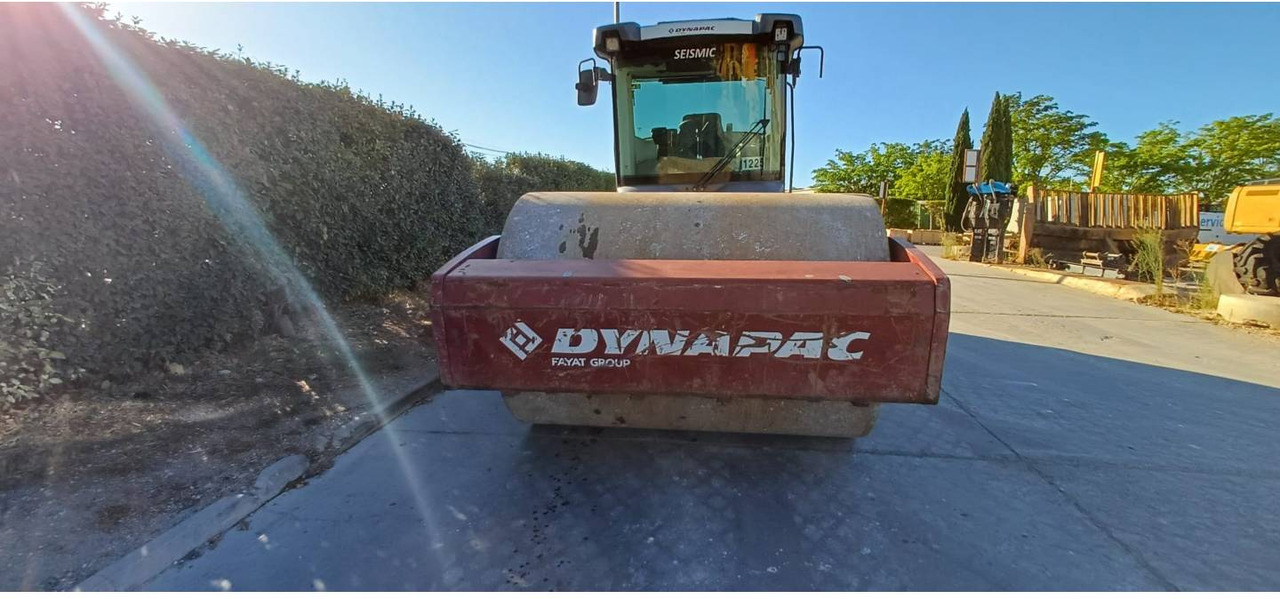 DYNAPAC CA6000 - Compacteur à pieds de mouton/ Monocylindre: photos 4 DYNAPAC CA6000 - Compacteur à pieds de mouton/ Monocylindre: photos 4