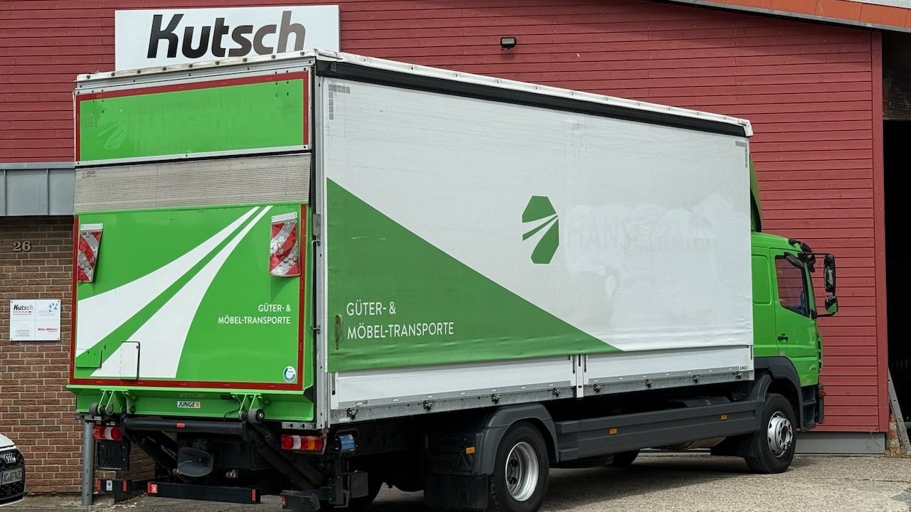 Mercedes-Benz Atego 1624L Pritsche/Plane, Ladebordwand - Camion à rideaux coulissants: photos 2 Mercedes-Benz Atego 1624L Pritsche/Plane, Ladebordwand - Camion à rideaux coulissants: photos 2