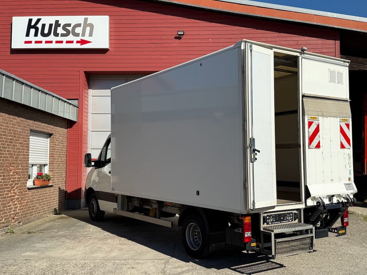 Mercedes-Benz Sprinter III Koffer 514 CDI Ladebordwand - Fourgon grand volume: photos 3 Mercedes-Benz Sprinter III Koffer 514 CDI Ladebordwand - Fourgon grand volume: photos 3