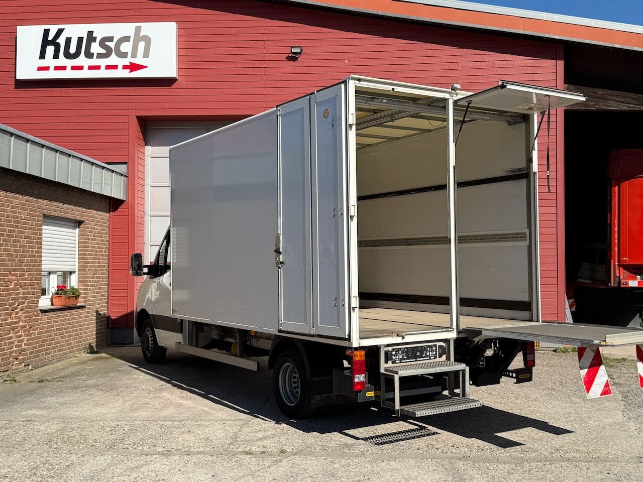 Mercedes-Benz Sprinter III Koffer 514 CDI Ladebordwand - Fourgon grand volume: photos 5 Mercedes-Benz Sprinter III Koffer 514 CDI Ladebordwand - Fourgon grand volume: photos 5
