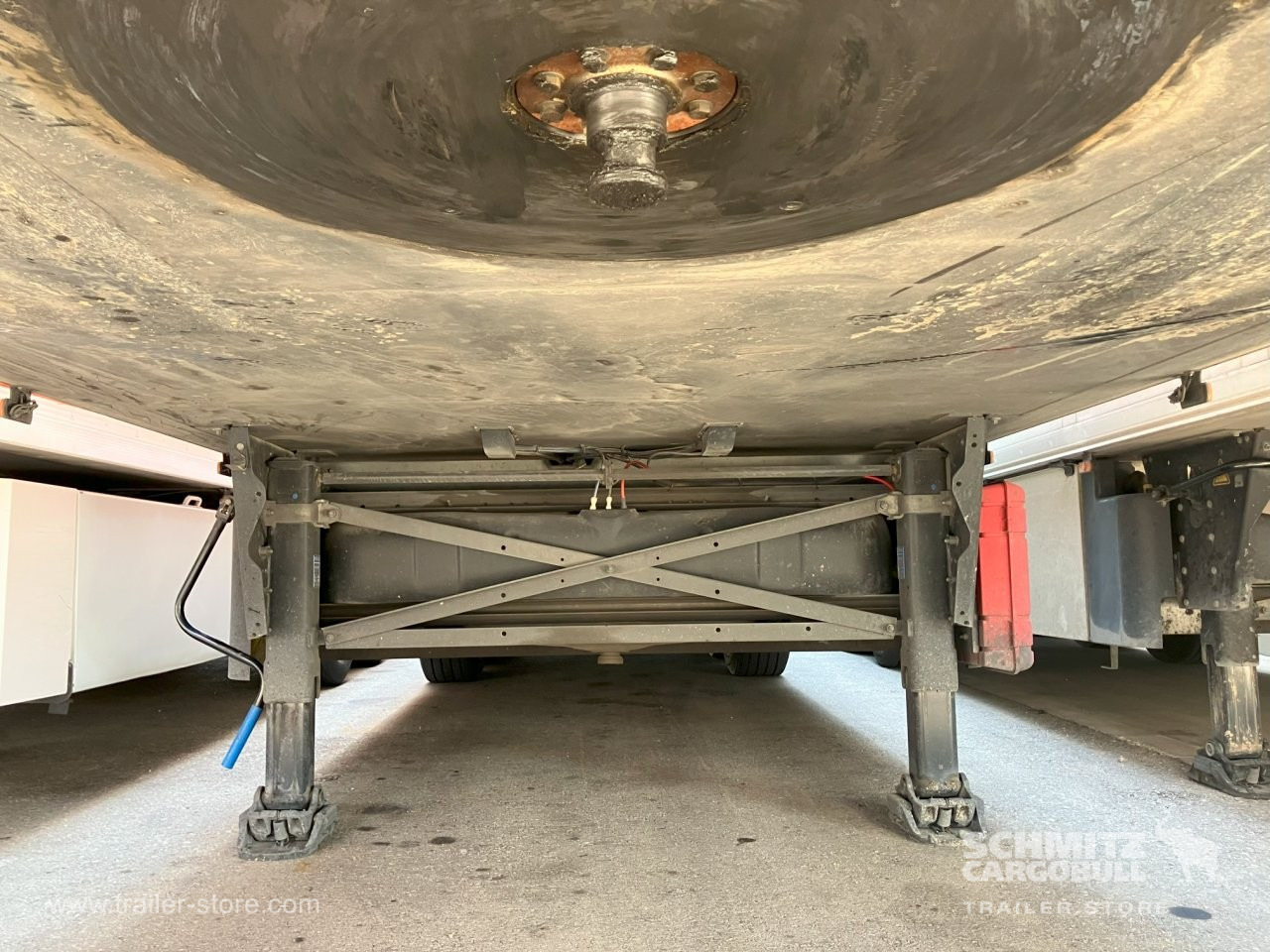 SCHMITZ Semiremolque Frigo Standard Double deck - Semi-remorque isothermique: photos 3 SCHMITZ Semiremolque Frigo Standard Double deck - Semi-remorque isothermique: photos 3