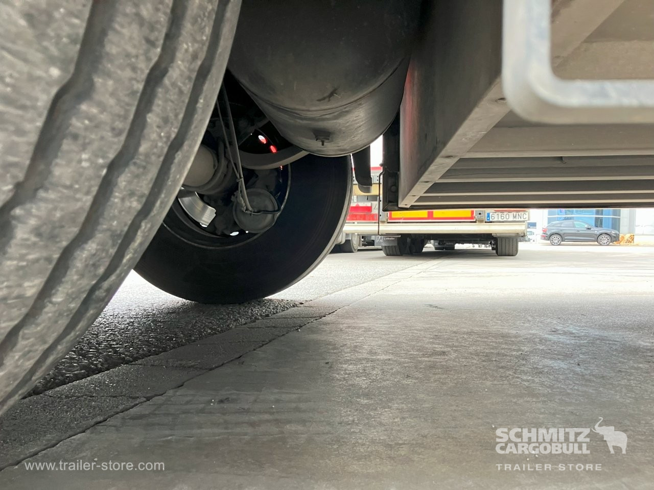 SCHMITZ Semiremolque Frigo Standard - Semi-remorque isothermique: photos 5 SCHMITZ Semiremolque Frigo Standard - Semi-remorque isothermique: photos 5