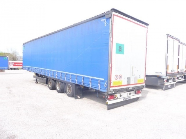 Schmitz Cargobull Curtainsider Mega - Semi-remorque rideaux coulissants: photos 4 Schmitz Cargobull Curtainsider Mega - Semi-remorque rideaux coulissants: photos 4
