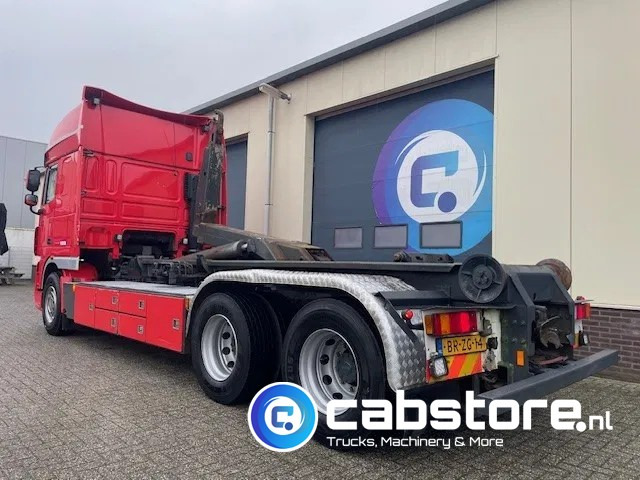 DAF XF 105 .460 FAS Euro 5 - Haakarmsysteem - Hooklift - Abrolkipper - Year 2006 - ANALOG TACHO - TUV 05-2025 - Camion ampliroll: photos 4 DAF XF 105 .460 FAS Euro 5 - Haakarmsysteem - Hooklift - Abrolkipper - Year 2006 - ANALOG TACHO - TUV 05-2025 - Camion ampliroll: photos 4