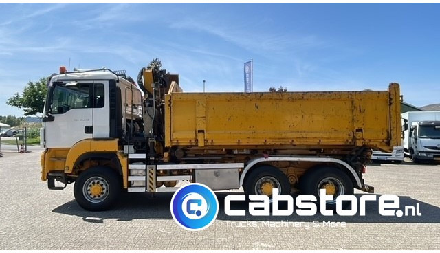 MAN TGS 26.440 6X6 BB EEV MAN TGS 26.440 Euro 5 EEV - 6X6 - Laadkraan - Kipper - Kabelsysteem - Bouwjaar 2010 - Km 657.509 - APK tot 22-11-2025 !! - Camion grue: photos 4 MAN TGS 26.440 6X6 BB EEV MAN TGS 26.440 Euro 5 EEV - 6X6 - Laadkraan - Kipper - Kabelsysteem - Bouwjaar 2010 - Km 657.509 - APK tot 22-11-2025 !! - Camion grue: photos 4