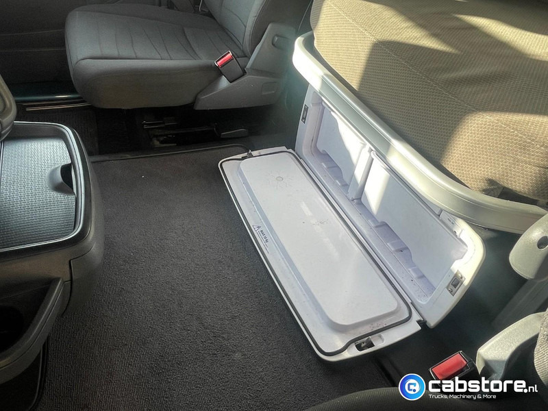 Tracteur routier Scania R450 LA 4X2 MNA Euro 6 - Bouwjaar 05-2015 - RETARDER - Topline - Opticruise - NL truck: photos 13 Tracteur routier Scania R450 LA 4X2 MNA Euro 6 - Bouwjaar 05-2015 - RETARDER - Topline - Opticruise - NL truck: photos 13