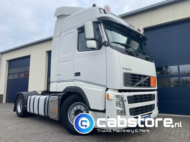 Volvo FH 400 4X2 Euro 5 - VEB+ Brake - Globetrotter - I-Shift - 2 tanks - Bouwjaar 2007 - Km 1.097.798 - Tracteur routier: photos 1 Volvo FH 400 4X2 Euro 5 - VEB+ Brake - Globetrotter - I-Shift - 2 tanks - Bouwjaar 2007 - Km 1.097.798 - Tracteur routier: photos 1
