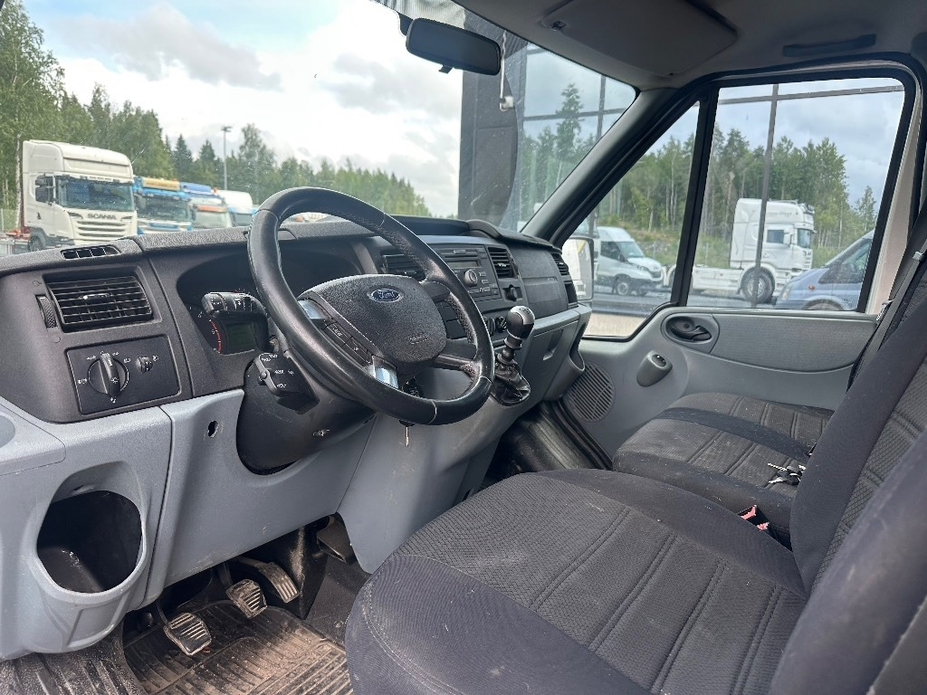 Ford Transit T350 4X4 huoltohyllyt  - Fourgon utilitaire: photos 5 Ford Transit T350 4X4 huoltohyllyt  - Fourgon utilitaire: photos 5