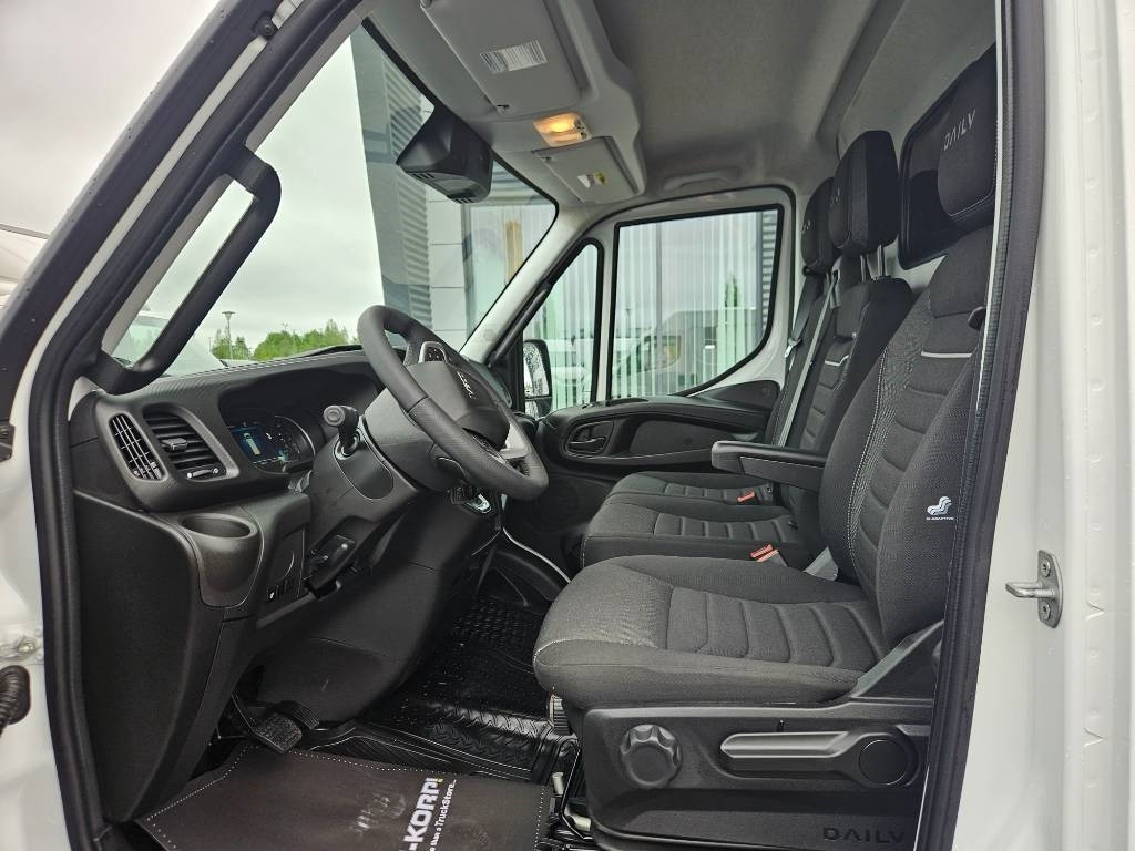 Iveco Daily 35S16A8V 12m3 - Fourgon utilitaire: photos 5 Iveco Daily 35S16A8V 12m3 - Fourgon utilitaire: photos 5