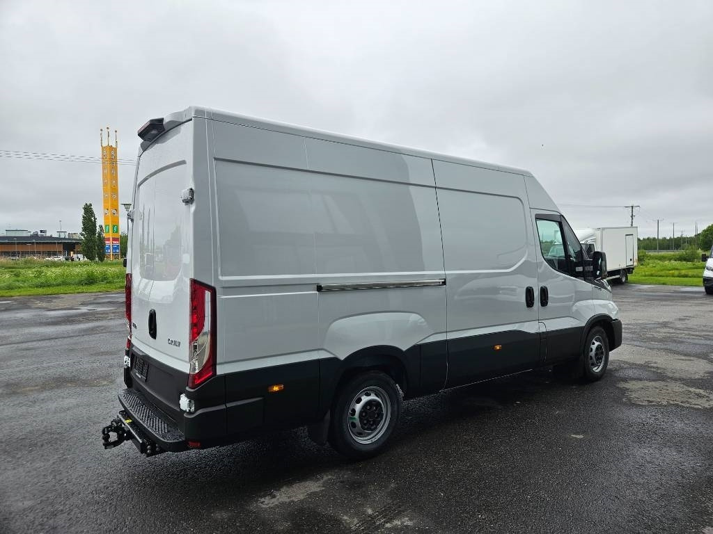 Iveco Daily 35S16A8V 12m3 - Fourgon utilitaire: photos 3 Iveco Daily 35S16A8V 12m3 - Fourgon utilitaire: photos 3
