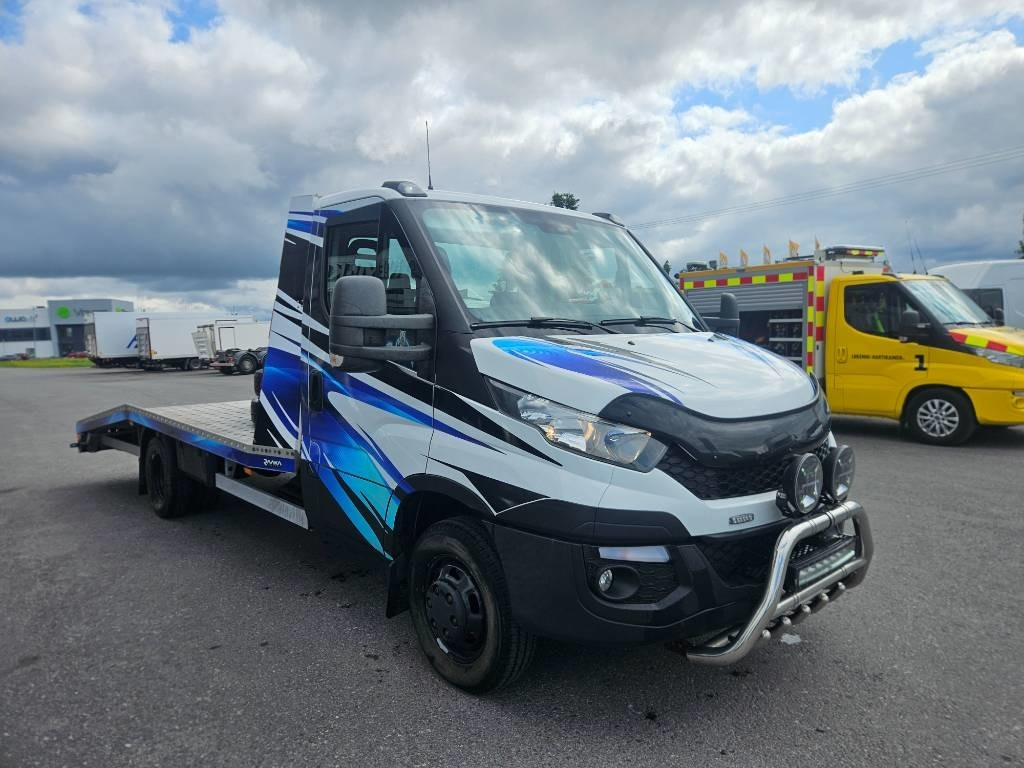 Iveco Daily 50C17 - Remorqueuse: photos 2 Iveco Daily 50C17 - Remorqueuse: photos 2