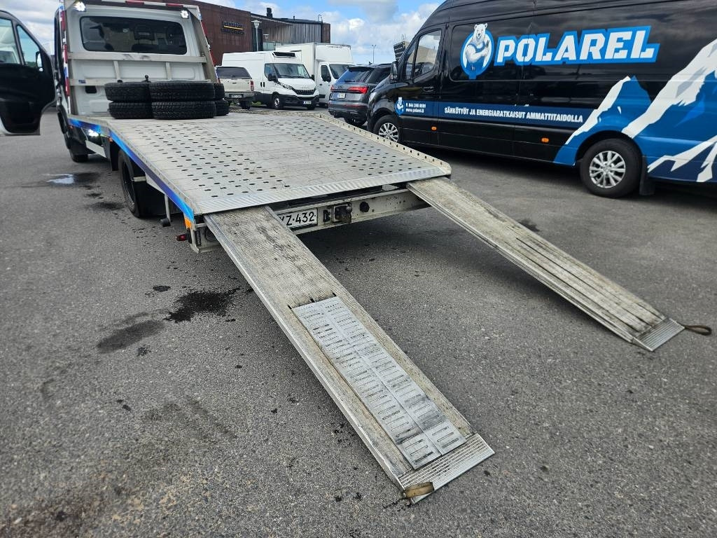 Remorqueuse Iveco Daily 50C17: photos 13