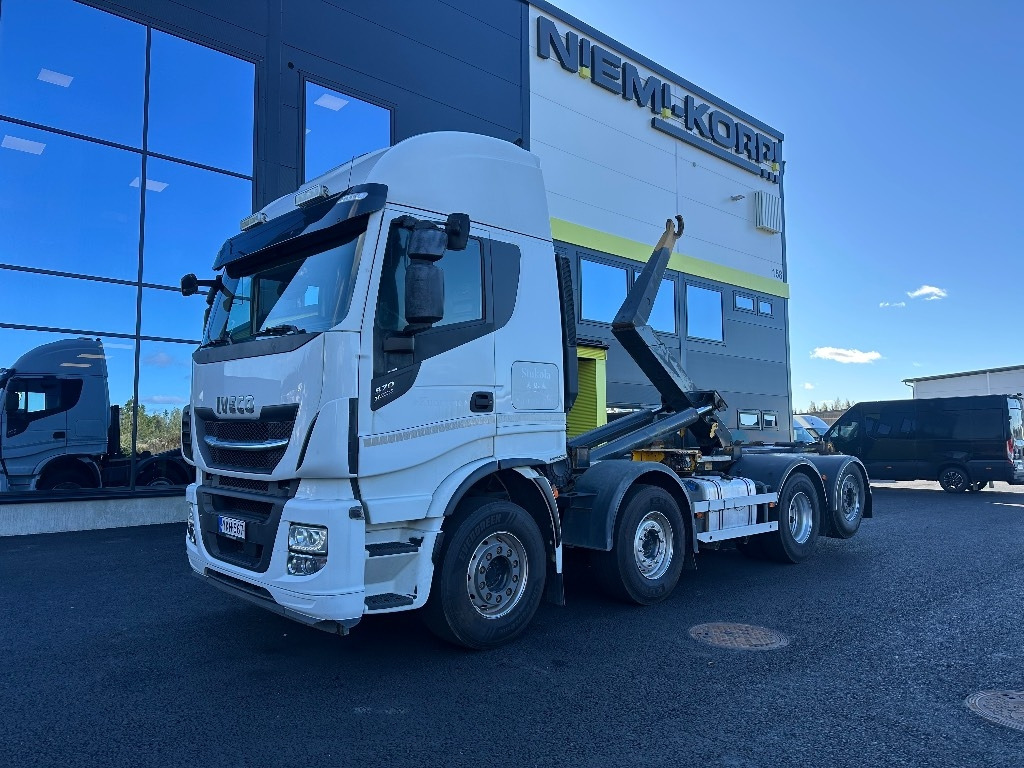 Iveco X-Way AS35S560 8x2 - Camion ampliroll: photos 1 Iveco X-Way AS35S560 8x2 - Camion ampliroll: photos 1