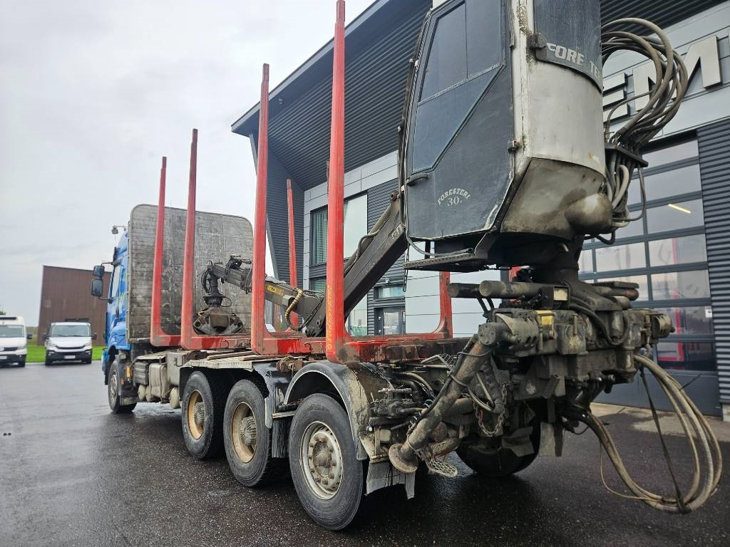 Sisu C600 8x4 kesla 2010 - Camion grumier: photos 4 Sisu C600 8x4 kesla 2010 - Camion grumier: photos 4