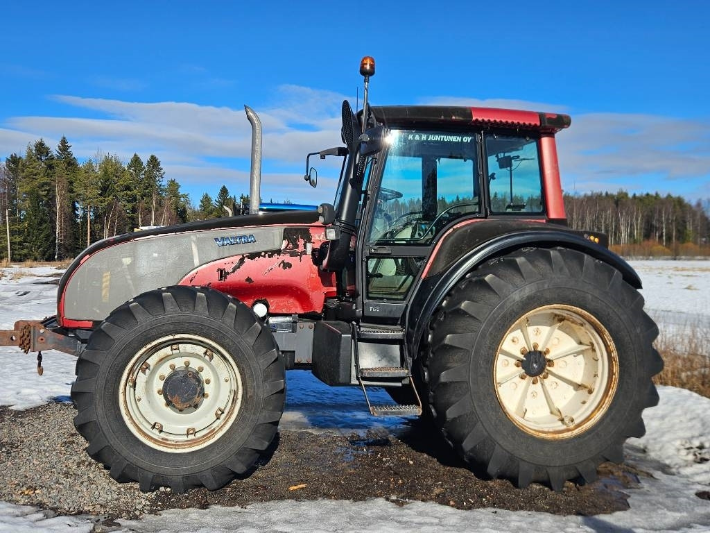 Valtra T 170 - Tracteur agricole: photos 1 Valtra T 170 - Tracteur agricole: photos 1