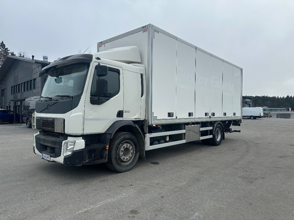 Volvo FE 320 - Camion fourgon: photos 1 Volvo FE 320 - Camion fourgon: photos 1