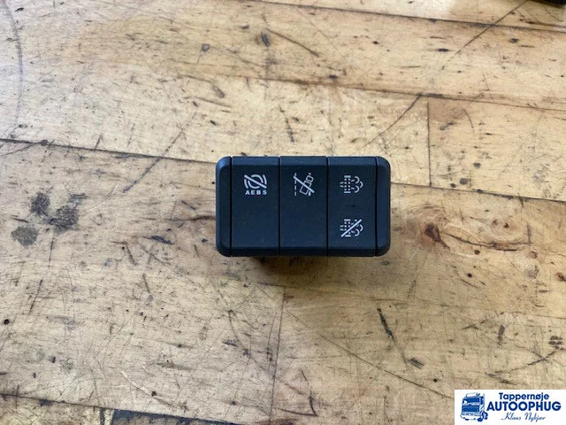 DAF Kontakter - Système électrique pour Camion: photos 1 DAF Kontakter - Système électrique pour Camion: photos 1