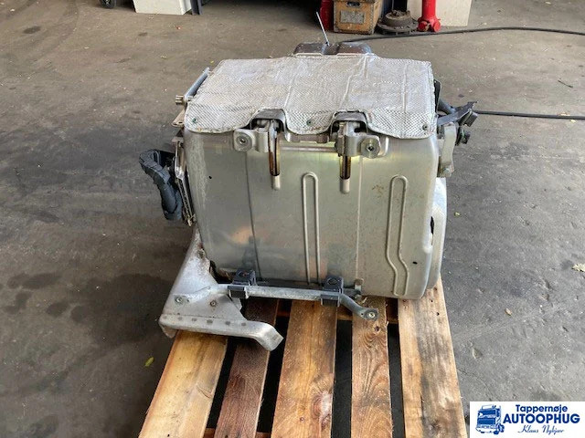 DAF exhaust – DAF 2232836 - Système d'échappement pour Camion: photos 3 DAF exhaust – DAF 2232836 - Système d'échappement pour Camion: photos 3