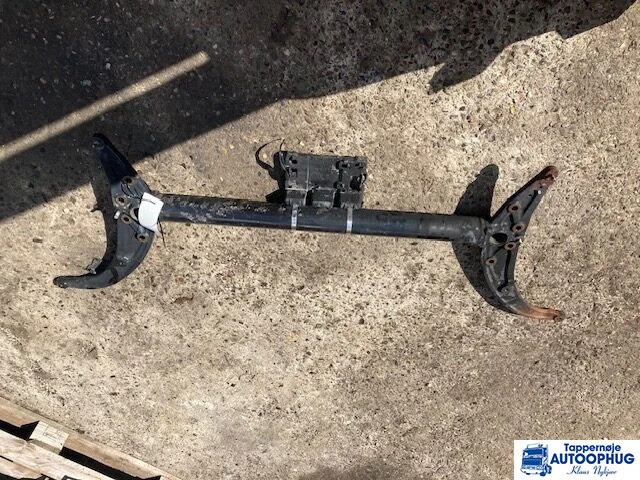 MAN Front travers – MAN 81.41280-5623 - Carrosserie et extérieur pour Camion: photos 2 MAN Front travers – MAN 81.41280-5623 - Carrosserie et extérieur pour Camion: photos 2