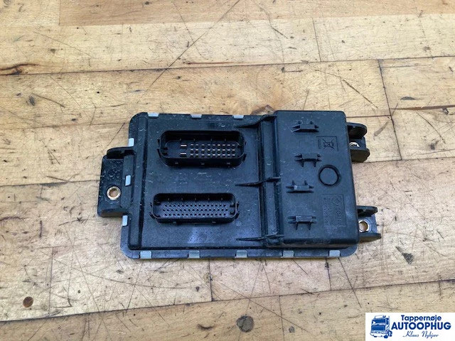 Scania ECU EEC – Scania 3074920 - Bloc de gestion pour Camion: photos 1 Scania ECU EEC – Scania 3074920 - Bloc de gestion pour Camion: photos 1