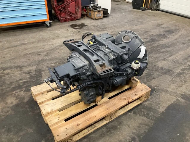 Scania GR875 TMS2 – Scania 2475797 - Boîte de vitesse et pièces pour Camion: photos 3 Scania GR875 TMS2 – Scania 2475797 - Boîte de vitesse et pièces pour Camion: photos 3