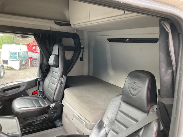 Châssis cabine Scania R650 6X2 Retarder: photos 8