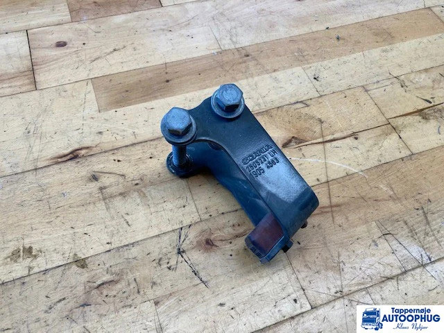 Scania holder Scania 2385530 - Cabine et intérieur pour Camion: photos 1 Scania holder Scania 2385530 - Cabine et intérieur pour Camion: photos 1