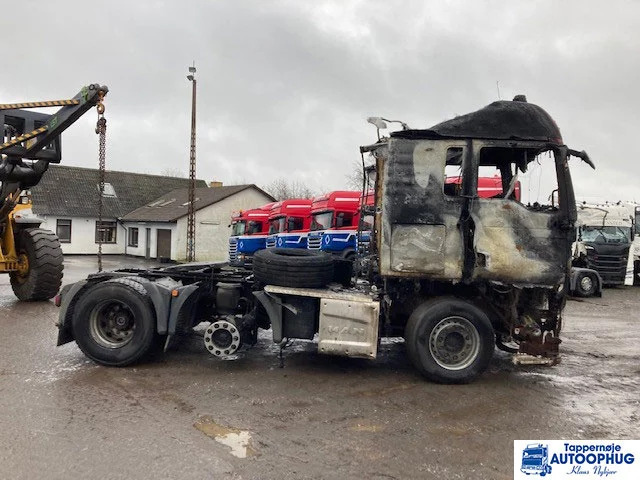 MAN TGX 26.510 Damage burnt - Tracteur routier: photos 3 MAN TGX 26.510 Damage burnt - Tracteur routier: photos 3