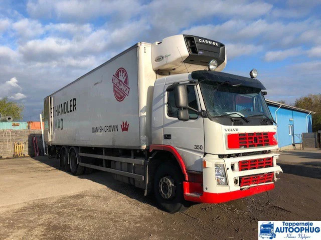 Volvo FM330 Coolerbox 6×2 - Camion frigorifique: photos 1 Volvo FM330 Coolerbox 6×2 - Camion frigorifique: photos 1