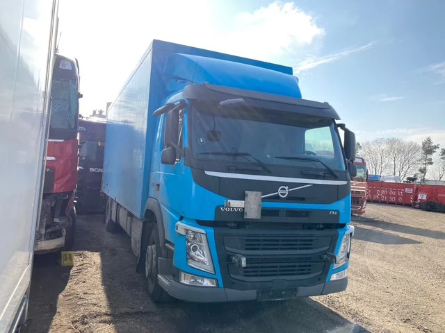 Volvo FM410 4X2 Box - Camion fourgon: photos 2 Volvo FM410 4X2 Box - Camion fourgon: photos 2