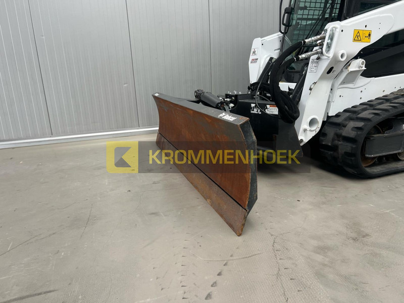 Bobcat Dozerblade 96 6-weg Dozerblad - Lame: photos 4 Bobcat Dozerblade 96 6-weg Dozerblad - Lame: photos 4
