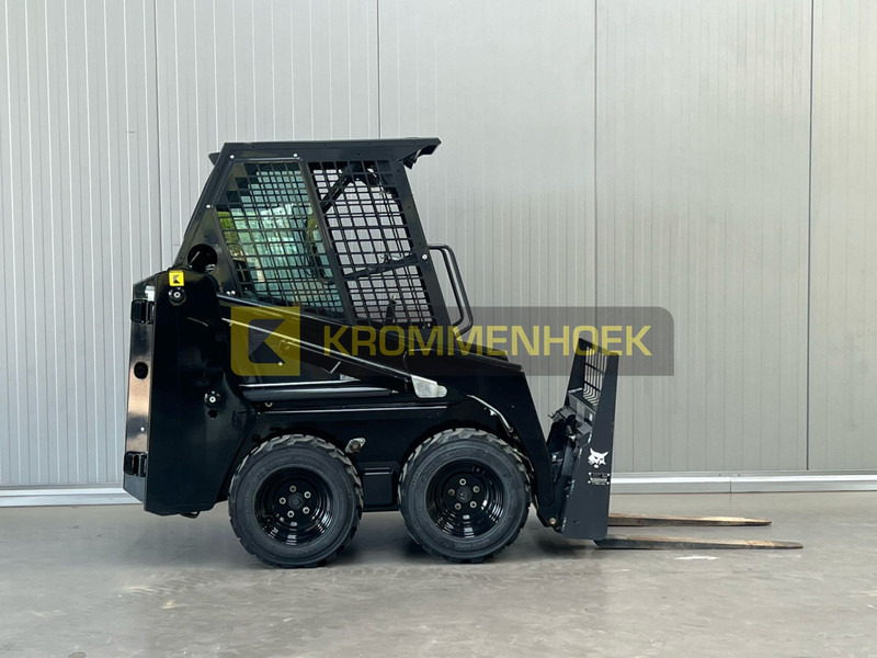 Bobcat S 70 - Mini chargeuse: photos 5 Bobcat S 70 - Mini chargeuse: photos 5