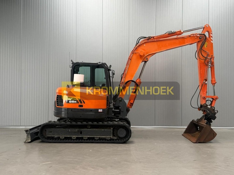Doosan DX 85R-3 - Mini pelle: photos 5 Doosan DX 85R-3 - Mini pelle: photos 5