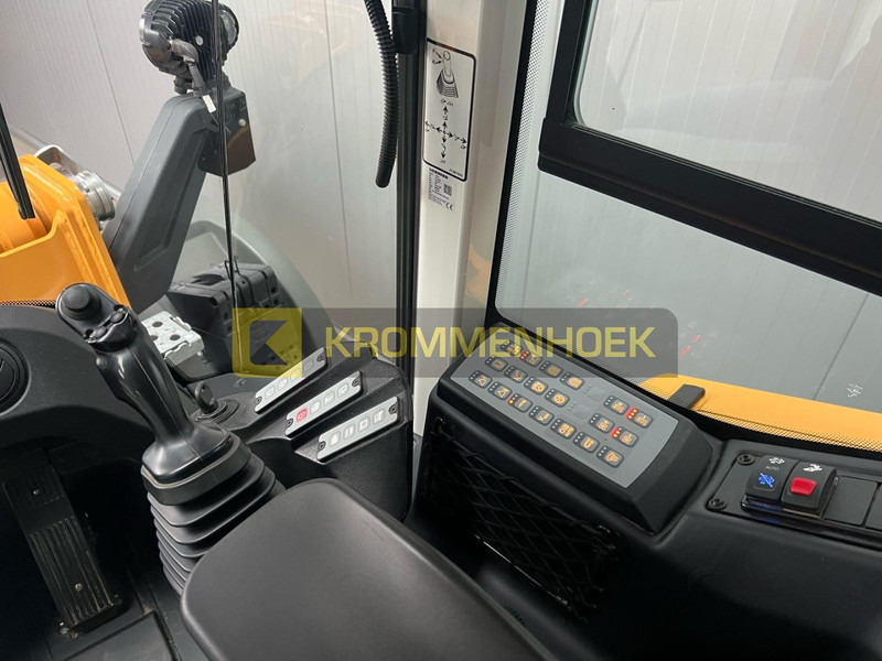 Chargeuse sur pneus Liebherr L 538: photos 15