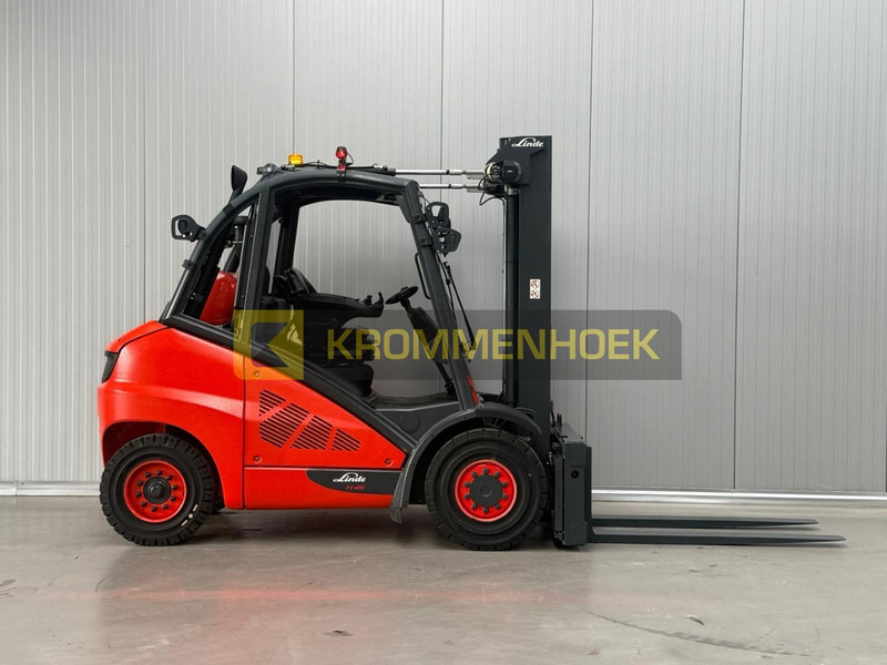 Linde H 45 T-02 - Chariot élévateur à gaz: photos 5 Linde H 45 T-02 - Chariot élévateur à gaz: photos 5