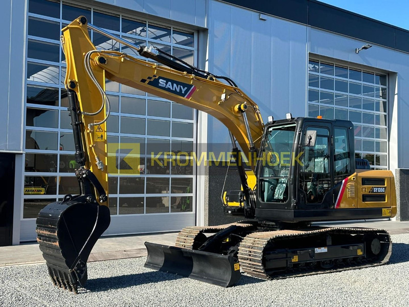 Sany SY 135 C - Pelle sur chenille: photos 2 Sany SY 135 C - Pelle sur chenille: photos 2