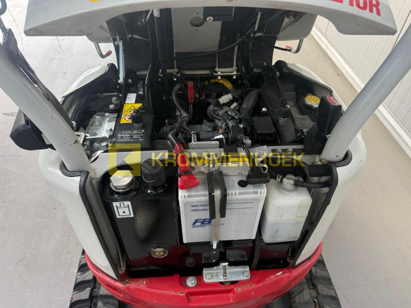 Mini pelle Takeuchi TB 210 R: photos 16