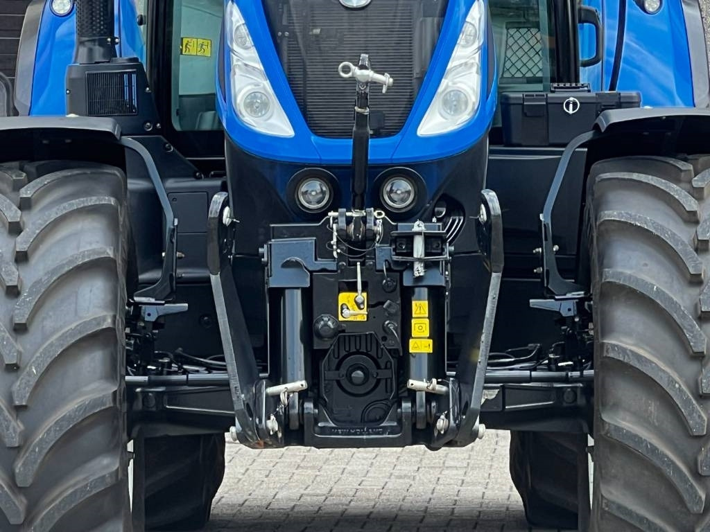 New Holland T7.270 Auto Command - Tracteur agricole: photos 5 New Holland T7.270 Auto Command - Tracteur agricole: photos 5